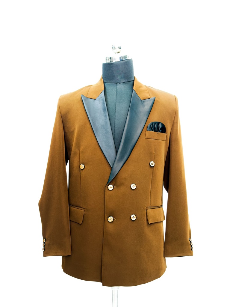 [SCALE] Brown Coat Suit